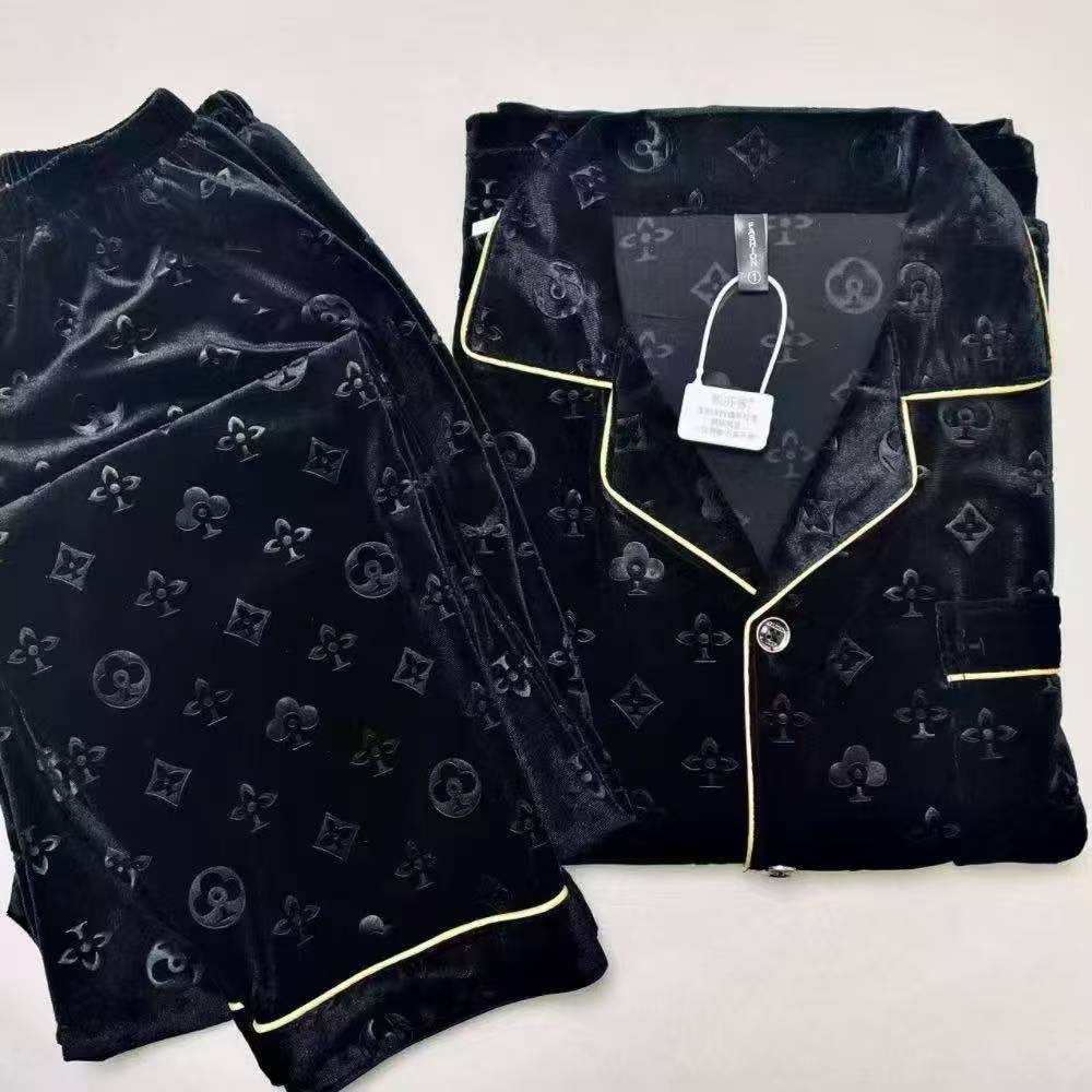 ست بلوز شلوار ساتن مخمل کد : 2924