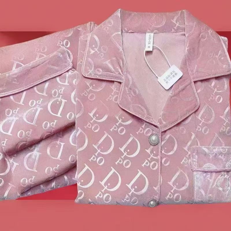 ست بلوز شلوار ساتن مخمل کد : ۲۹۱۵